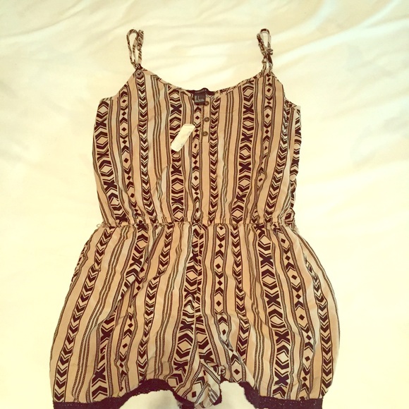 Jumper - Picture 1 of 2